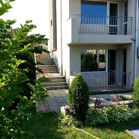 Menada Butterfly Apartment Sveti Vlas Εξωτερικό φωτογραφία