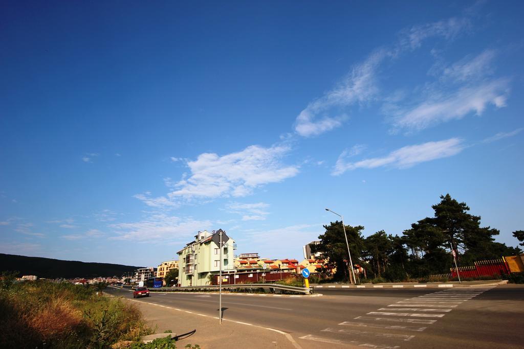 Menada Butterfly Apartment Sveti Vlas Εξωτερικό φωτογραφία