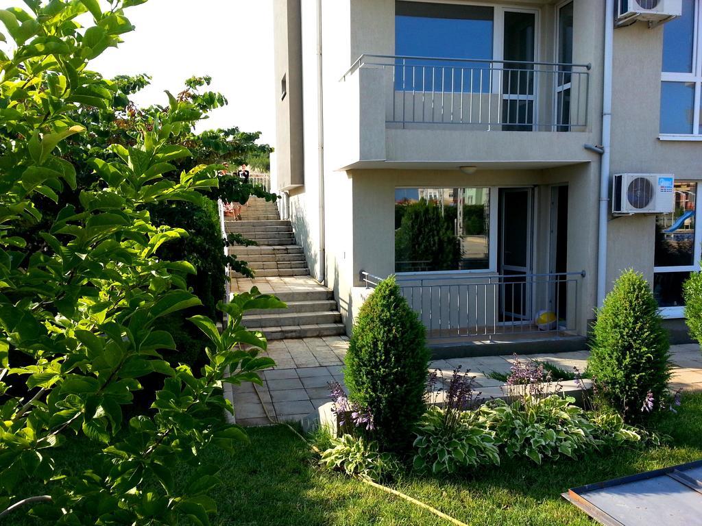 Menada Butterfly Apartment Sveti Vlas Εξωτερικό φωτογραφία