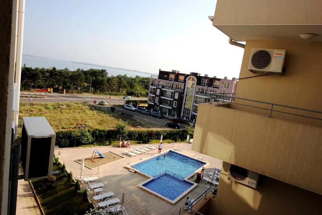 Menada Butterfly Apartment Sveti Vlas Εξωτερικό φωτογραφία