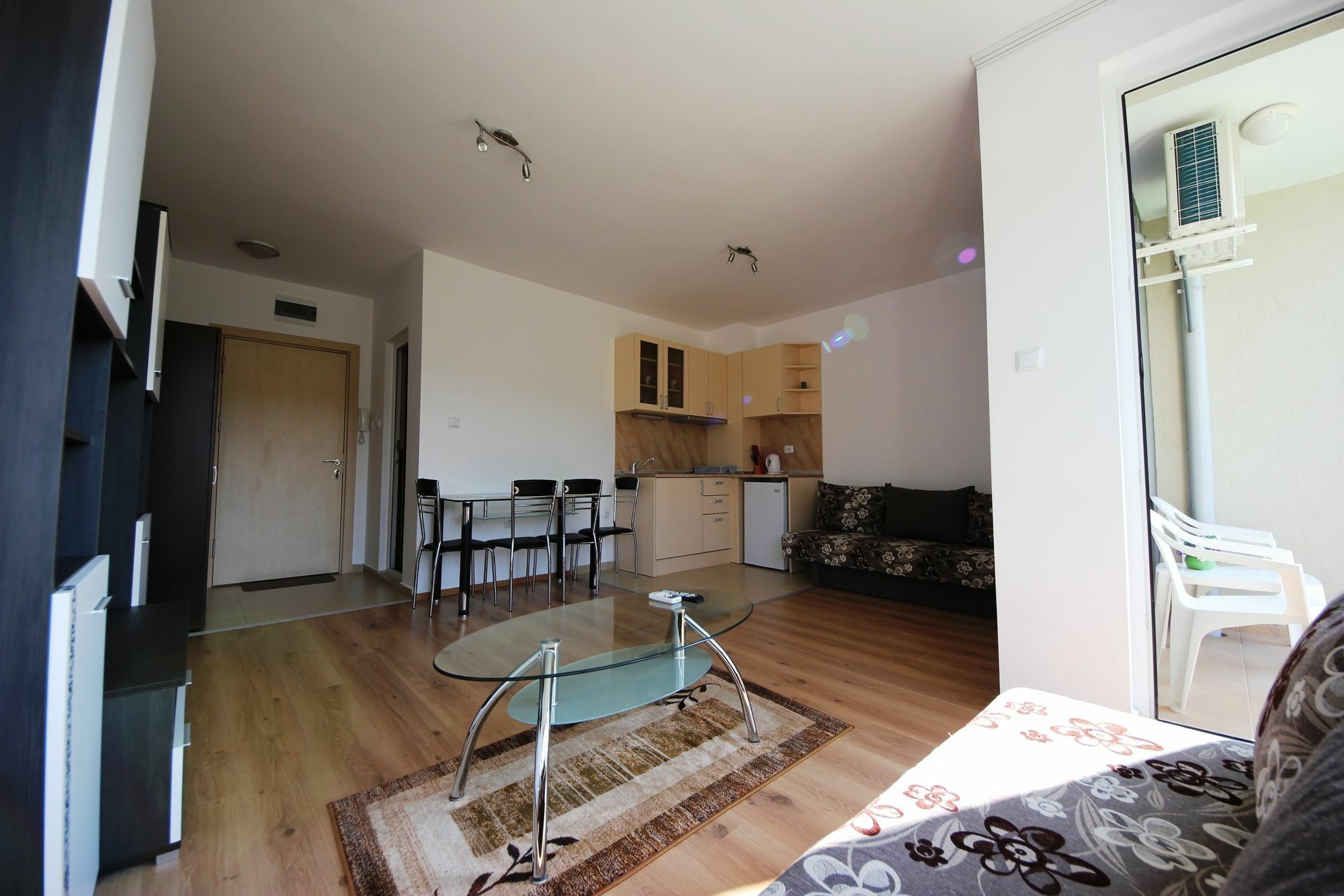 Menada Butterfly Apartment Sveti Vlas Εξωτερικό φωτογραφία